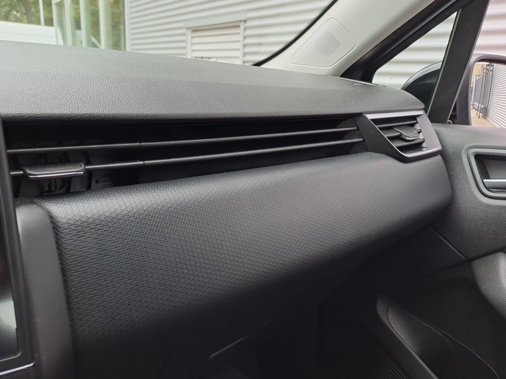 Renault Clio – foto 24