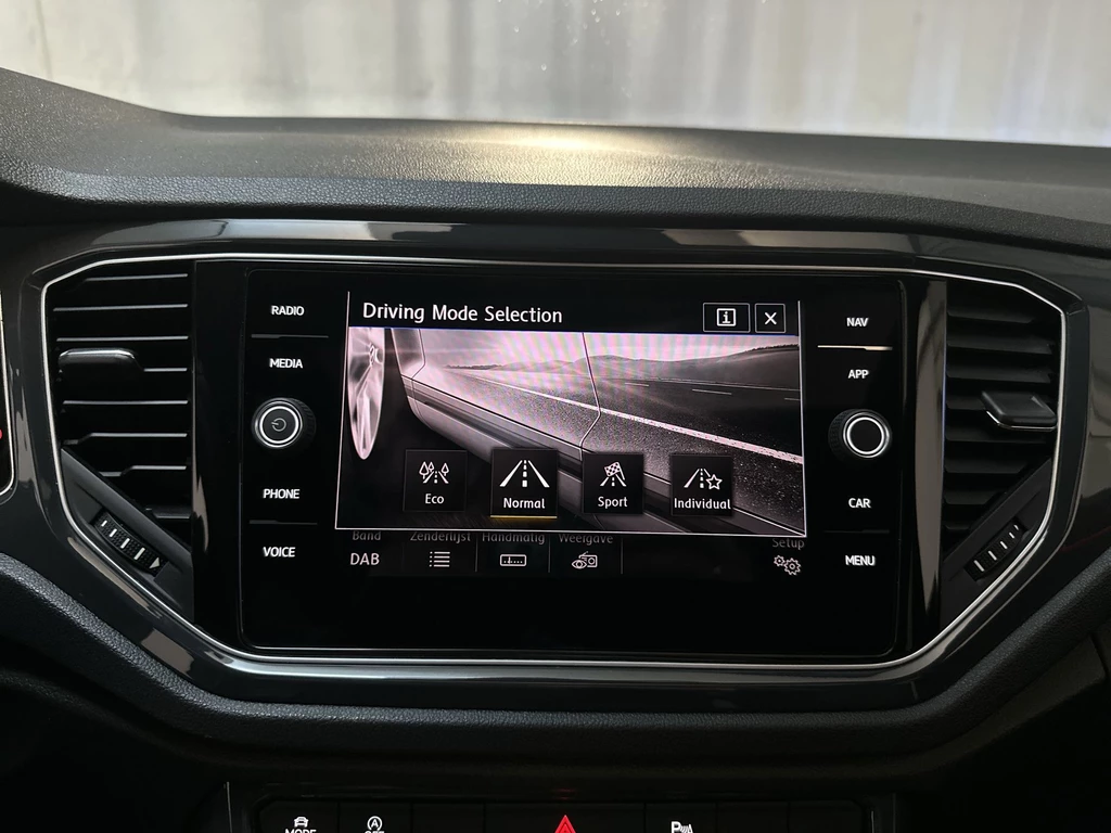 Volkswagen T-Roc – foto 23