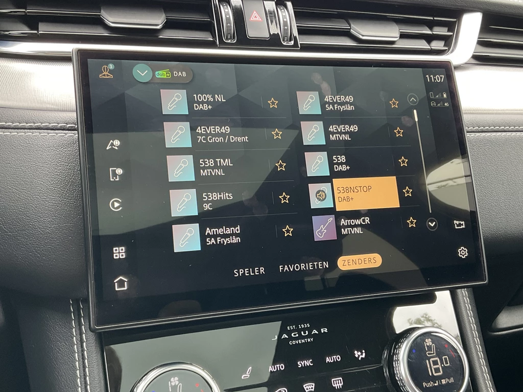 Jaguar F-PACE – foto 39