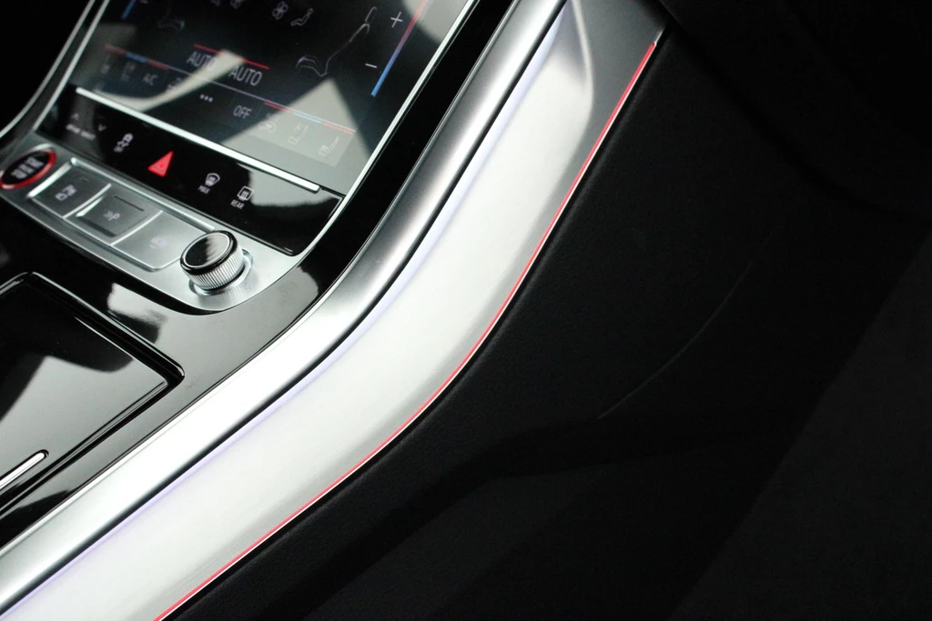 Audi SQ8 – foto 44