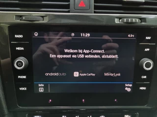 Volkswagen Golf – thumbnail 32