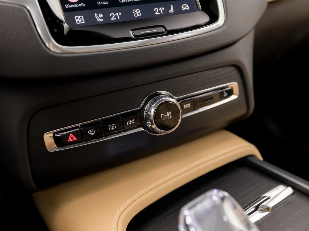 Volvo XC90 – foto 13
