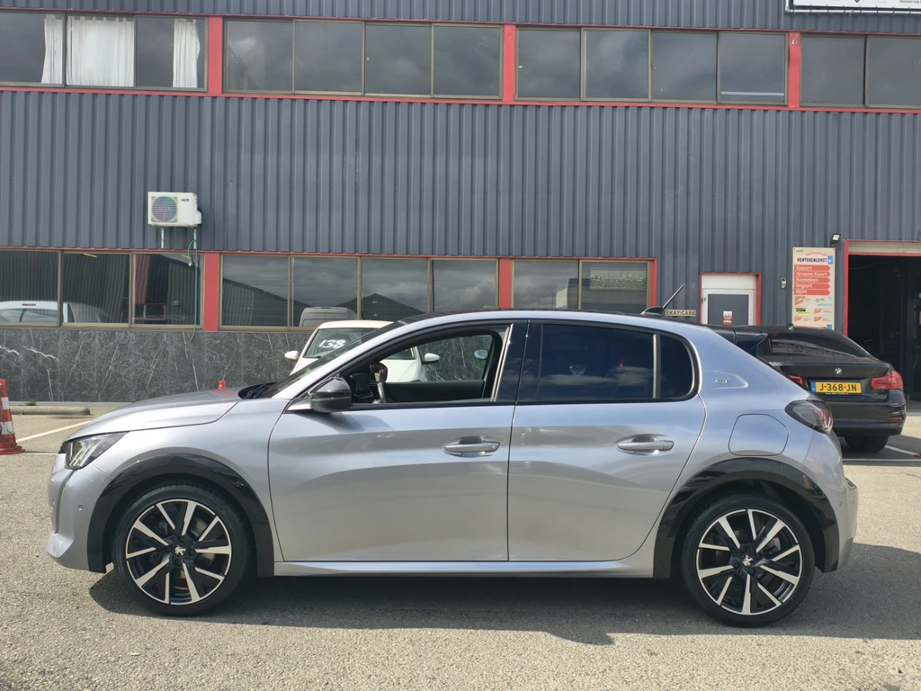 Peugeot 208 – foto 2