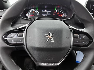 Peugeot 2008 – thumbnail 32