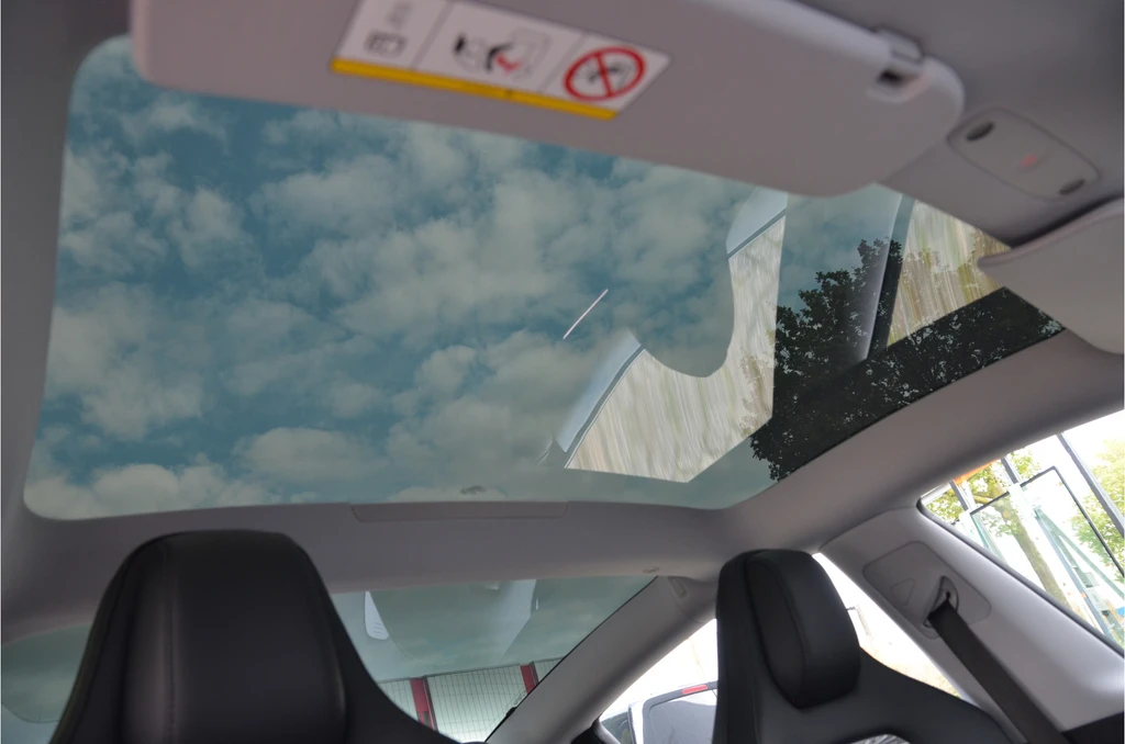 Tesla Model 3 – foto 6