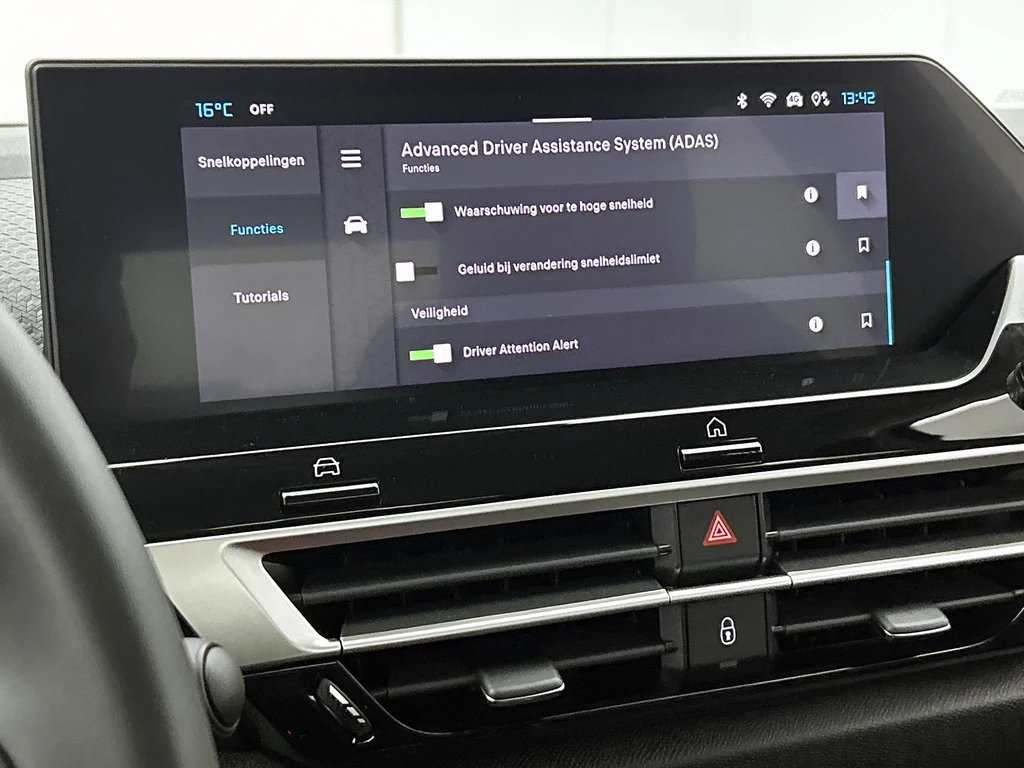 Citroën ë-C4 X – foto 13