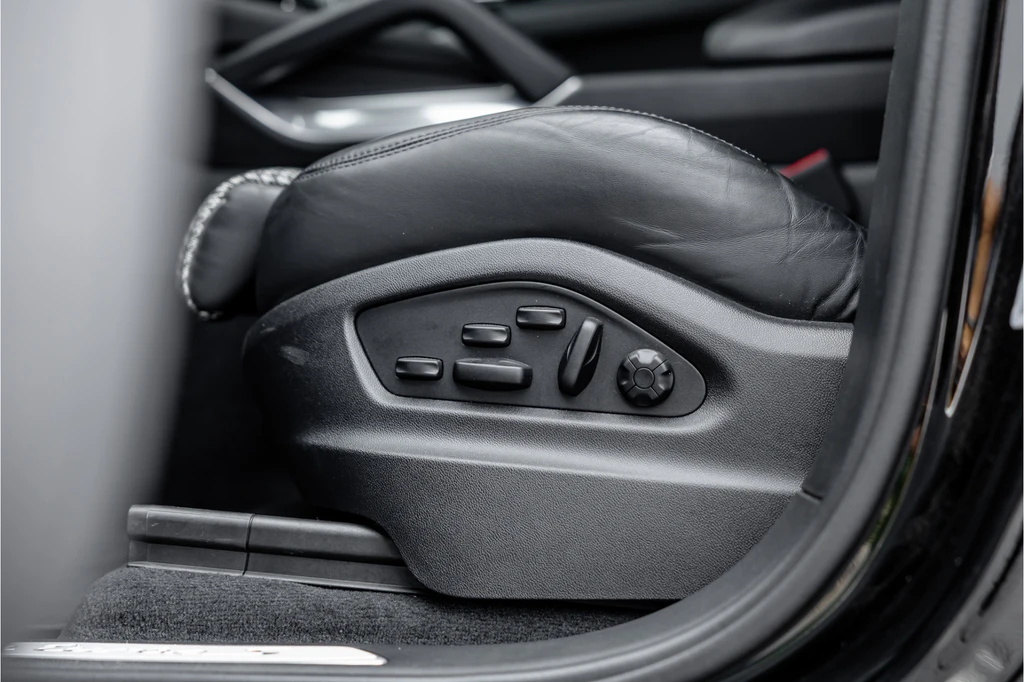 Porsche Cayenne – foto 12