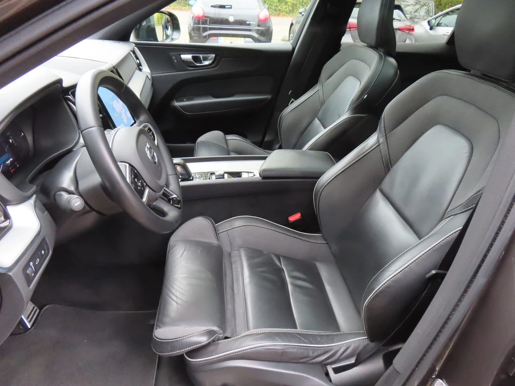 Volvo XC60 – foto 13