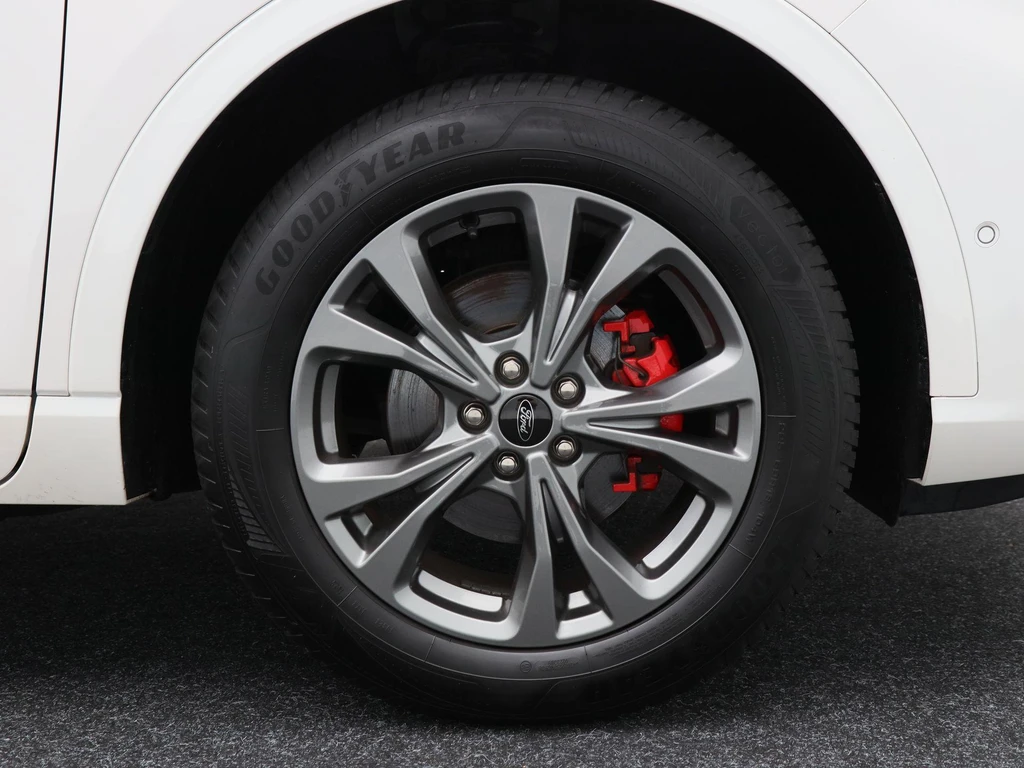 Ford Kuga – foto 14