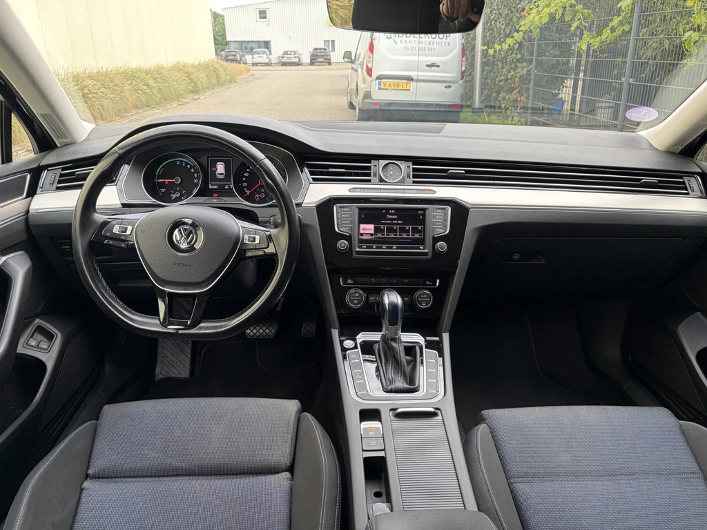 Volkswagen Passat – foto 10
