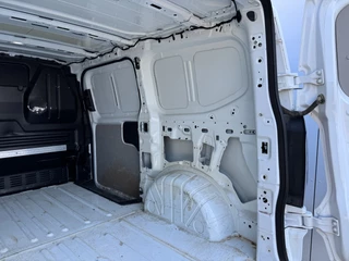 Ford Transit Custom – thumbnail 18