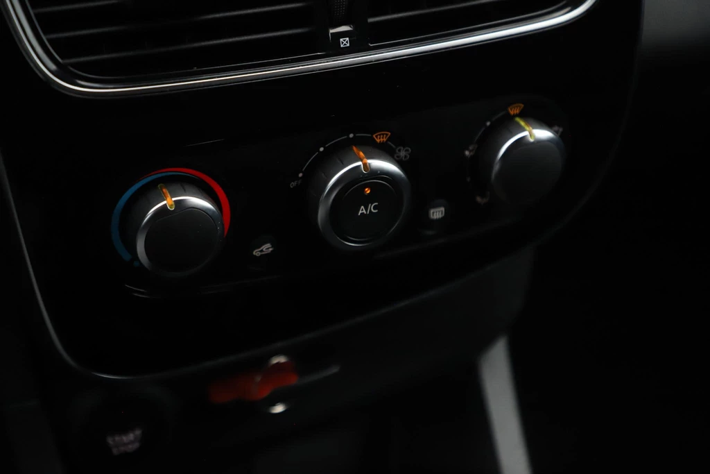 Renault Clio – foto 11