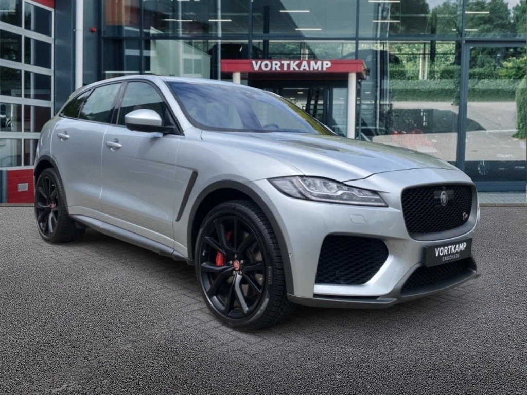 Jaguar F-PACE – foto 7
