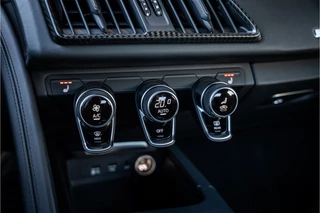 Audi R8 – thumbnail 20