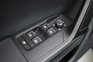 SEAT Leon – thumbnail 10