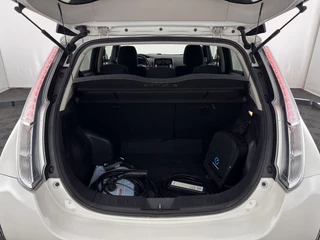 Nissan Leaf – thumbnail 10