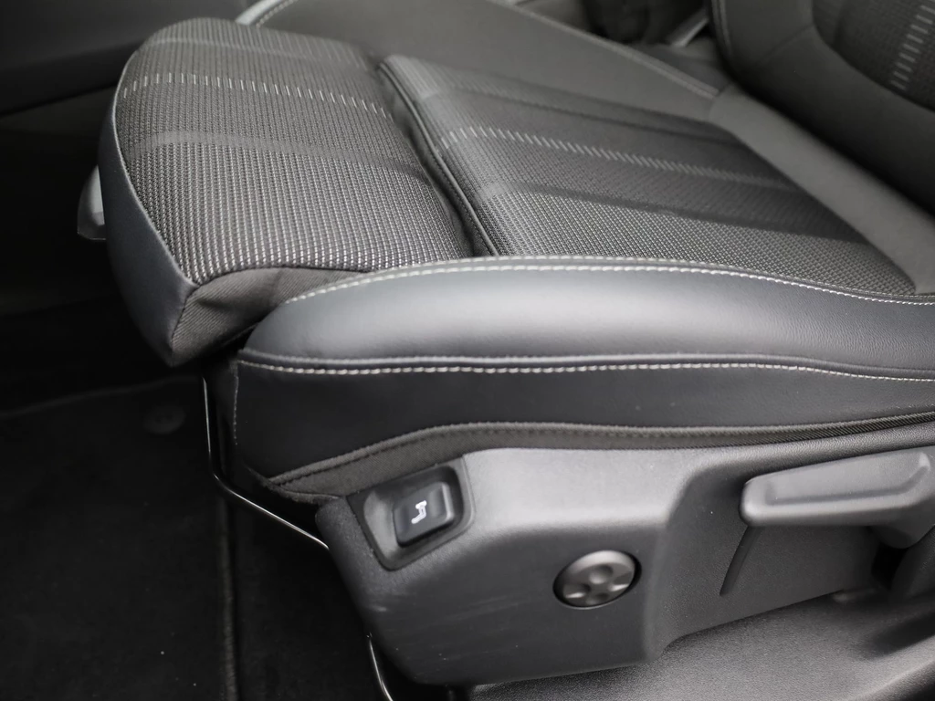 Opel Grandland – foto 18