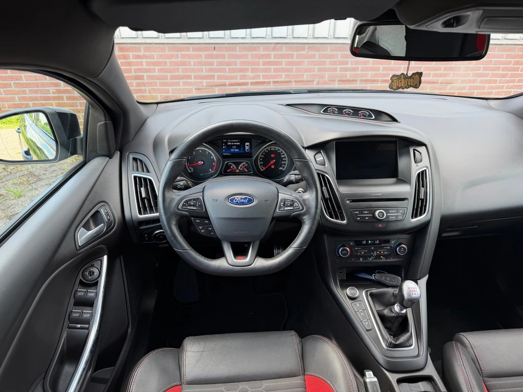 Ford Focus – foto 14
