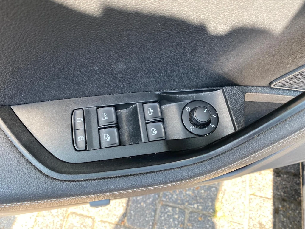 Škoda Superb – foto 12