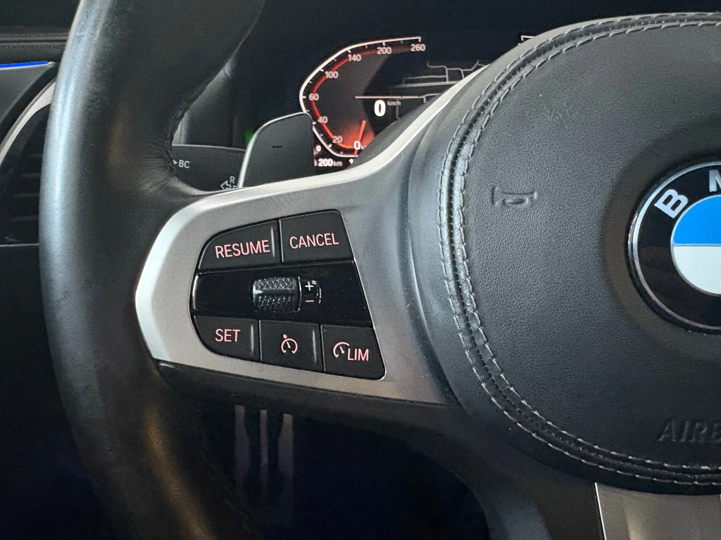 BMW 8 Serie – foto 14