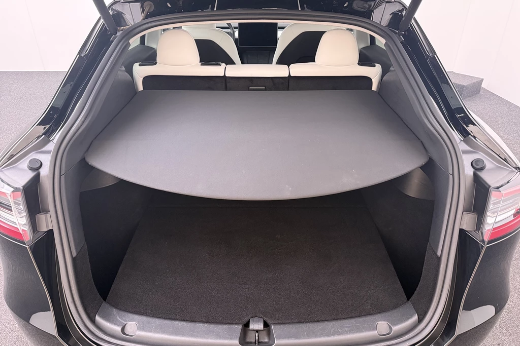 Tesla Model Y – foto 13