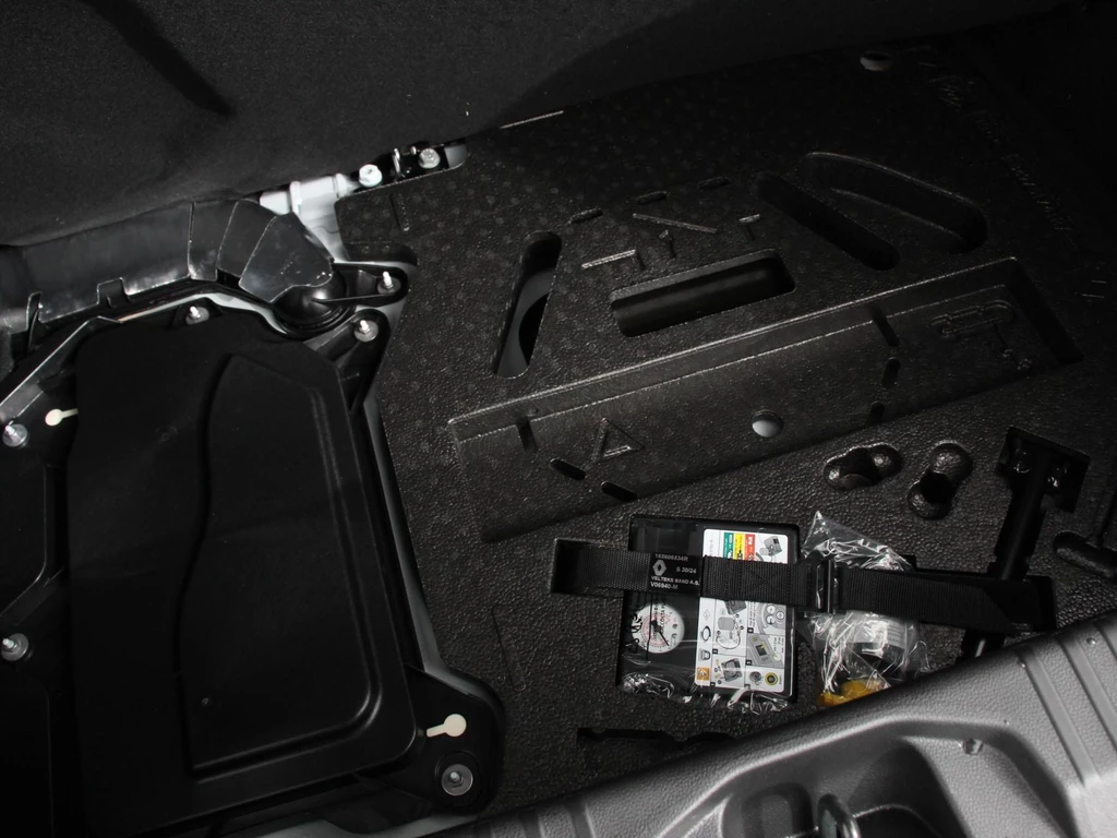 Mitsubishi Colt – foto 37