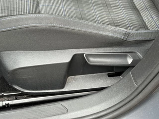 Volkswagen Golf – thumbnail 17