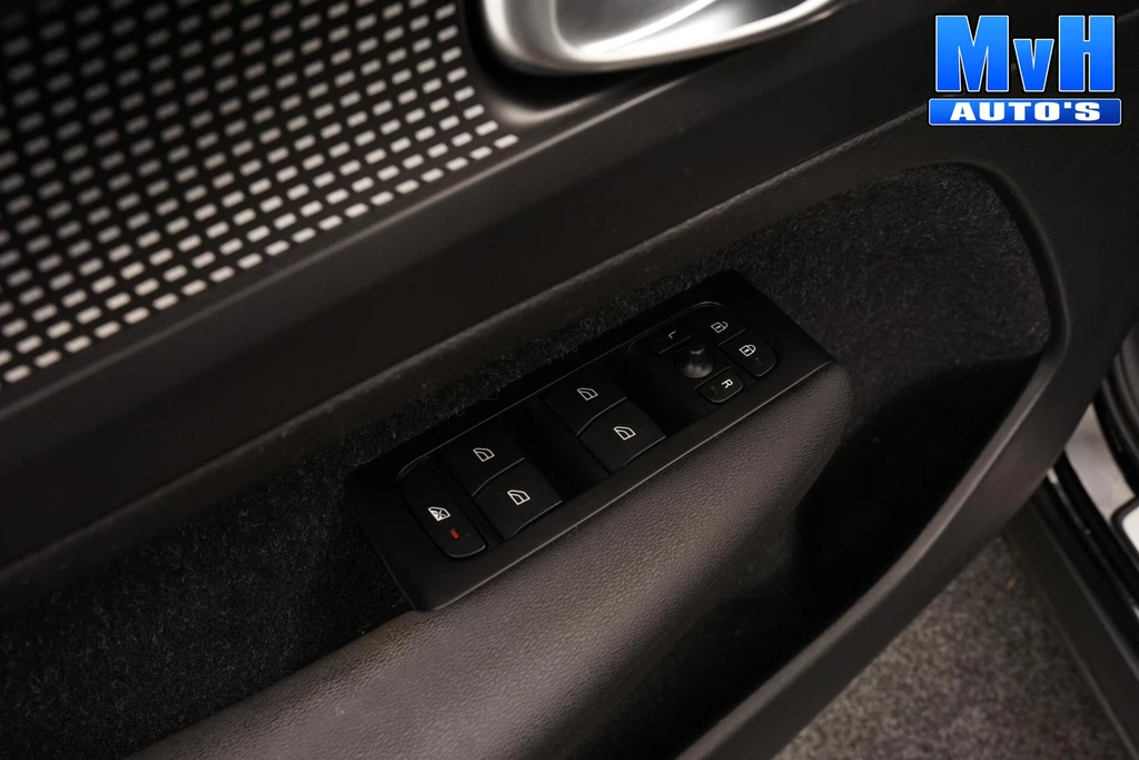 Volvo XC40 – foto 57
