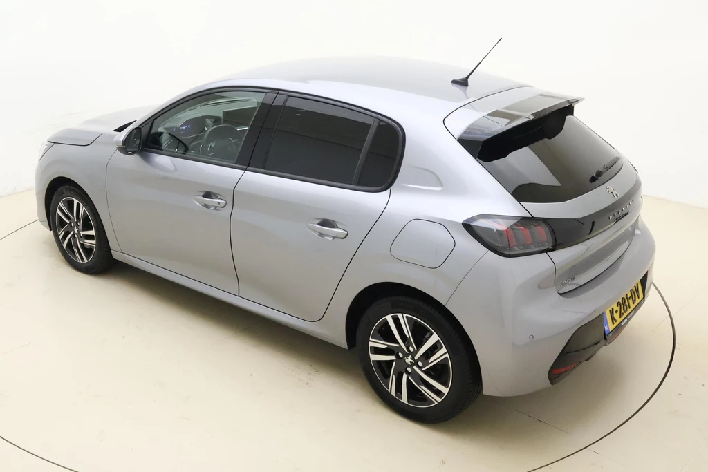 Peugeot 208 – foto 3
