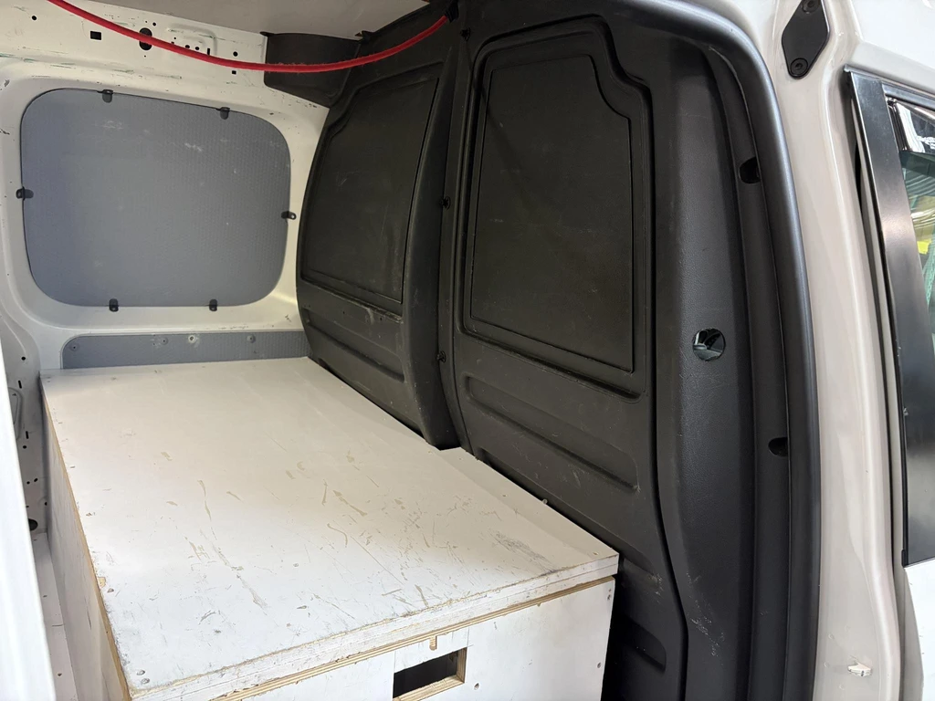 Volkswagen Caddy – foto 24