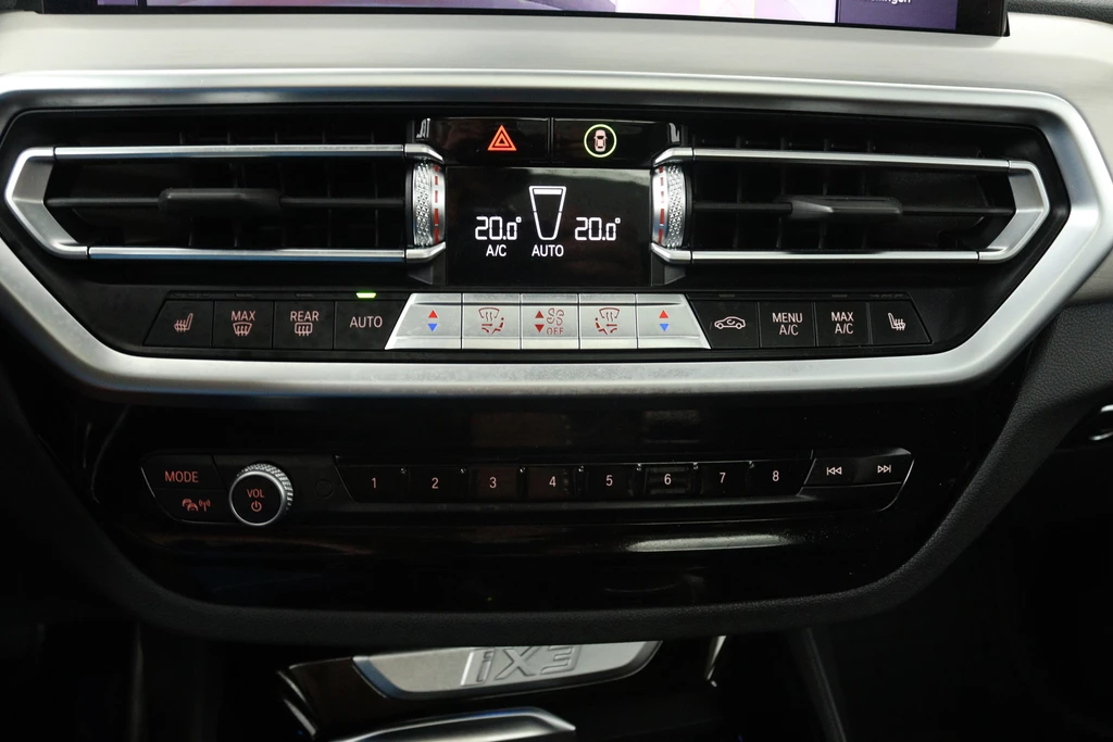 BMW iX3 – foto 15