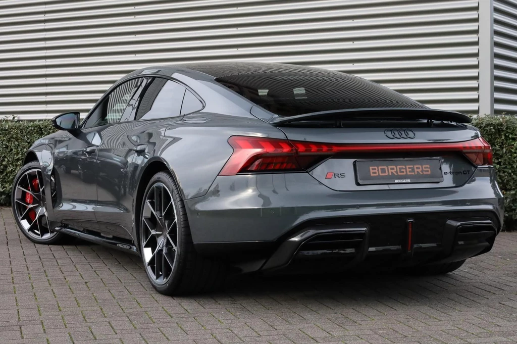 Audi e-tron GT – foto 3