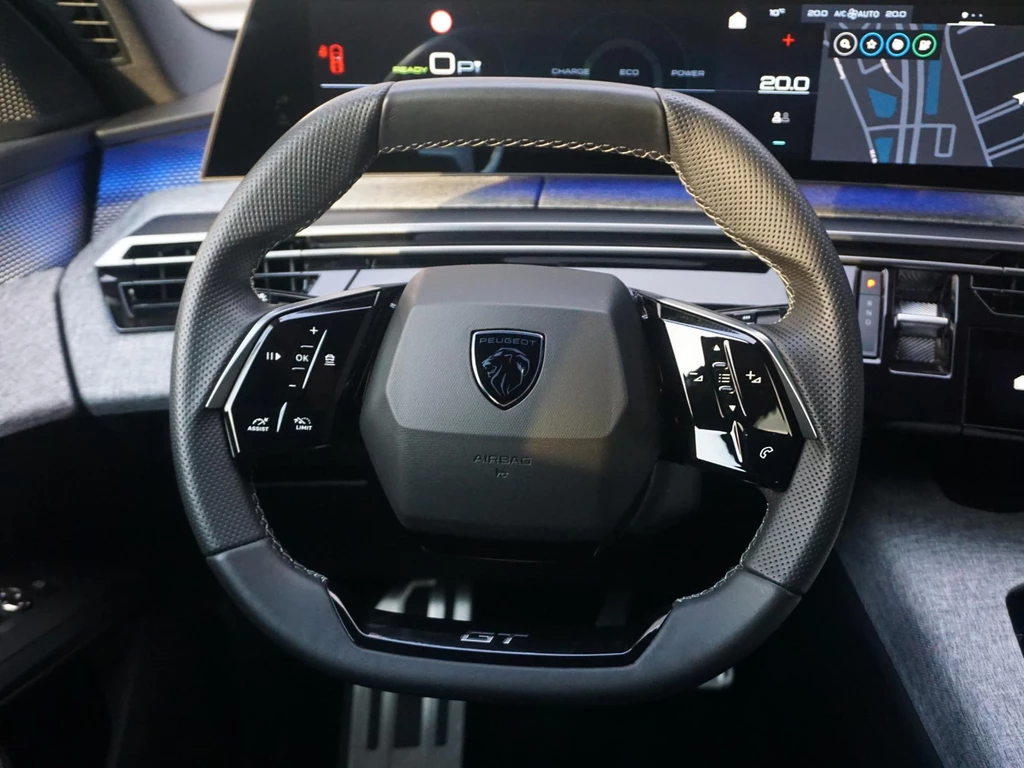 Peugeot e-3008 – foto 14