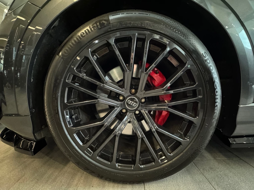 Audi Q8 – foto 14