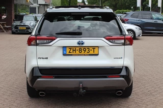 Toyota RAV4 – thumbnail 4
