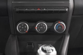 Renault Clio – thumbnail 46