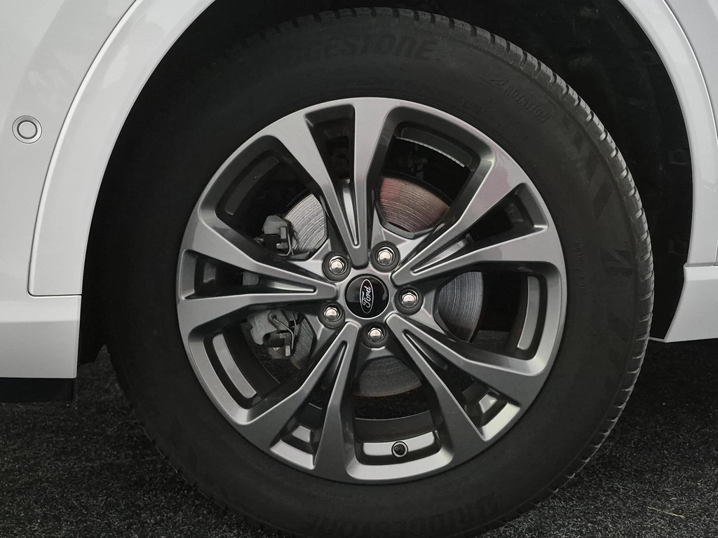 Ford Kuga – foto 39