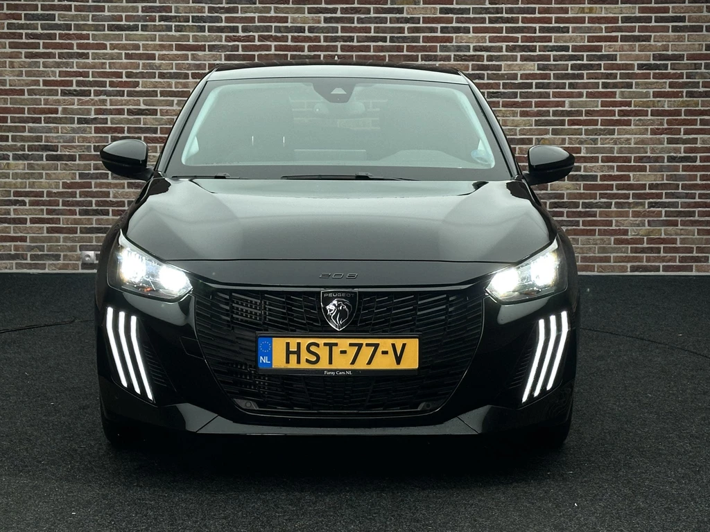 Peugeot 208 – foto 11