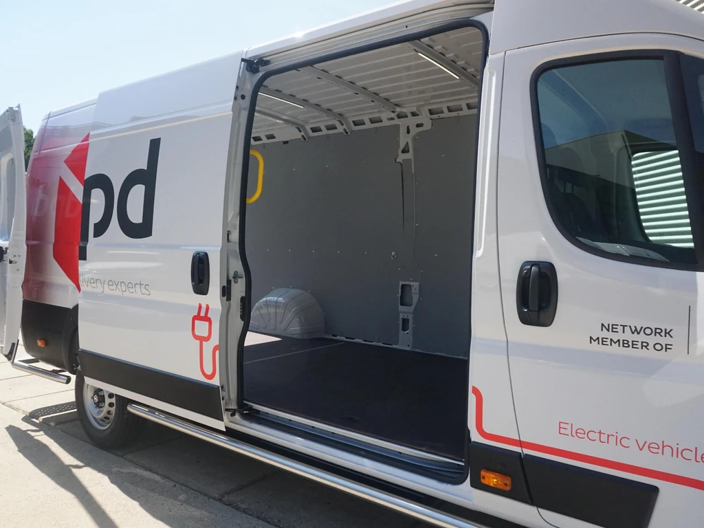 Opel Movano-e – foto 8
