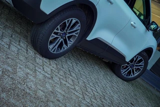 Ford Kuga – thumbnail 6