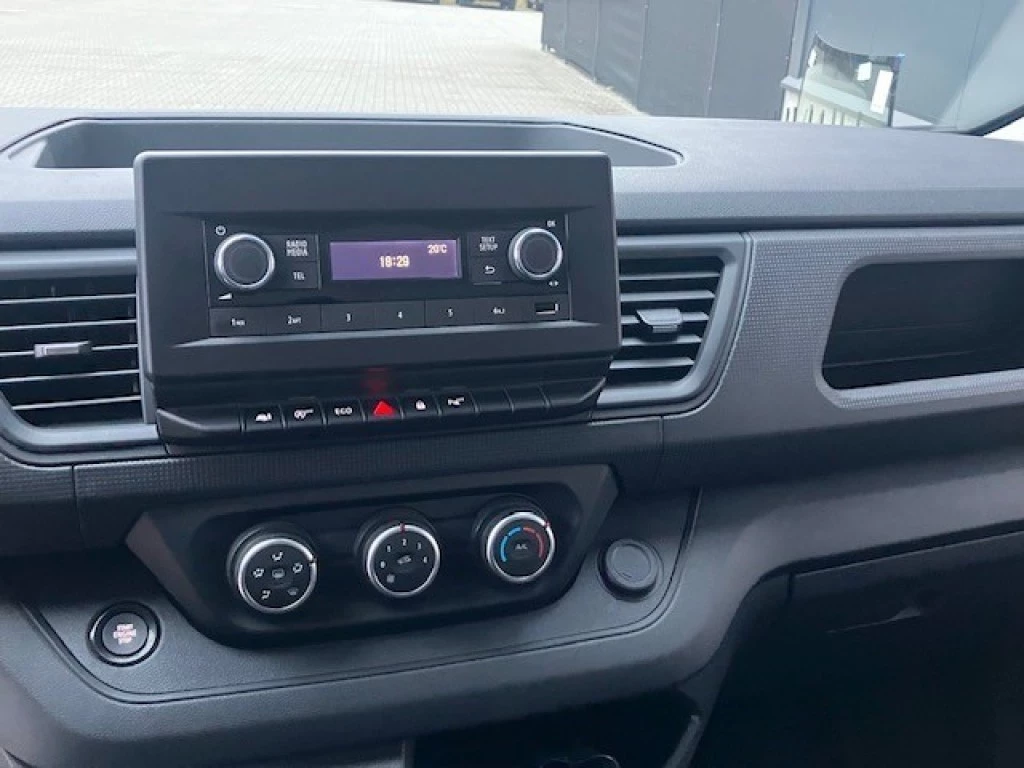 Renault Trafic – foto 6