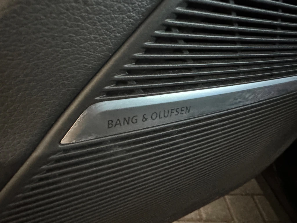 Audi Q8 – foto 15
