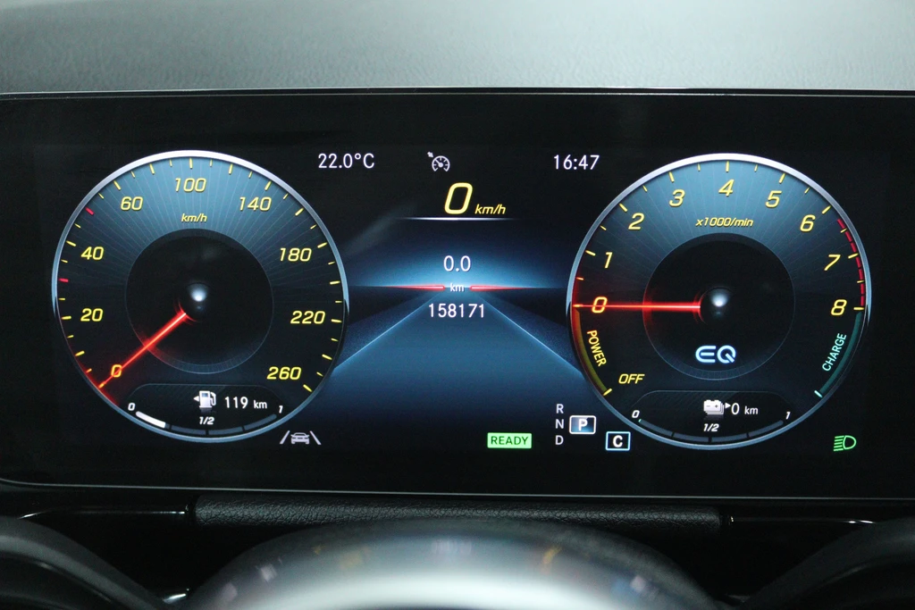 Mercedes-Benz GLA – foto 16