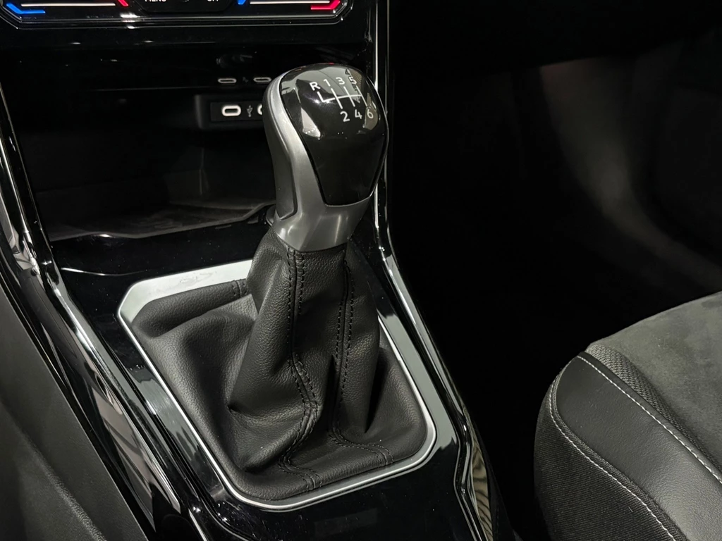 Volkswagen T-Roc – foto 37