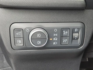 Ford Kuga – thumbnail 15