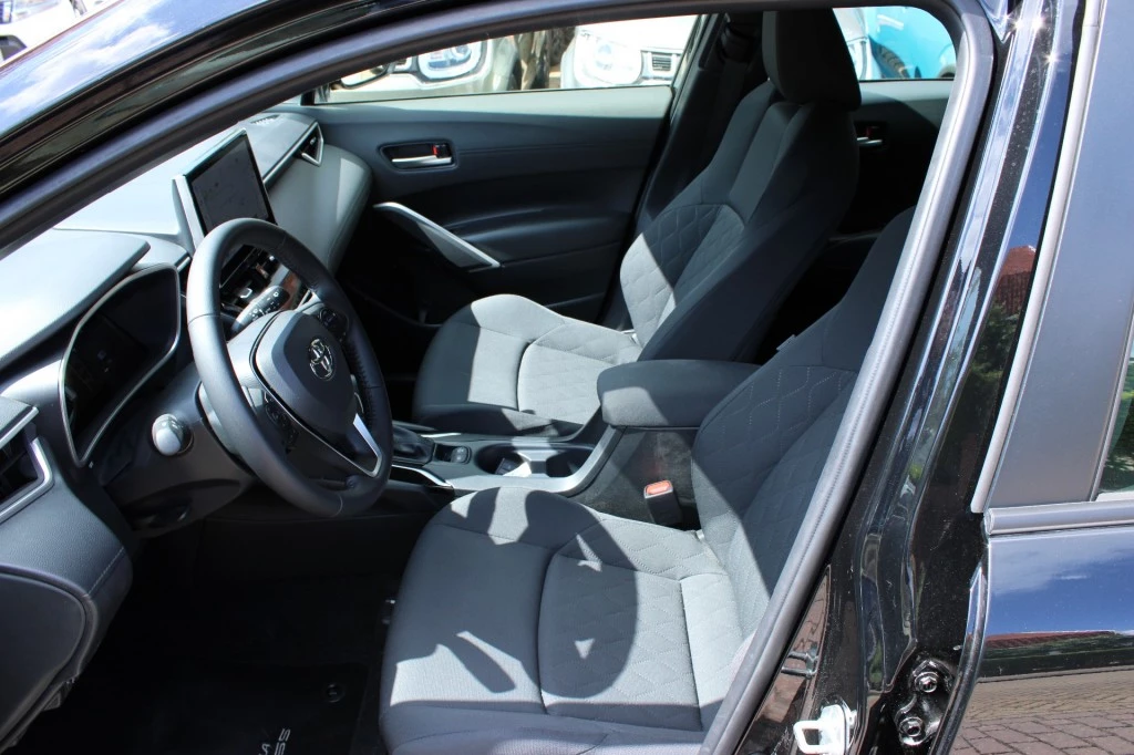 Toyota Corolla Cross – foto 15