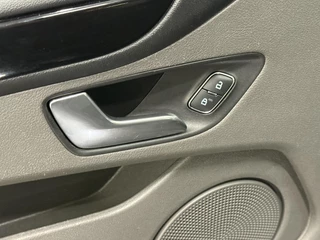 Ford Transit Custom – thumbnail 38