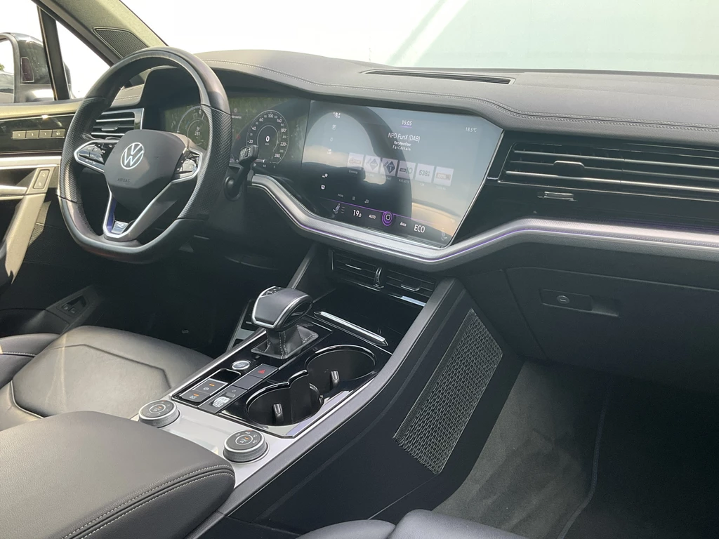 Volkswagen Touareg – foto 32