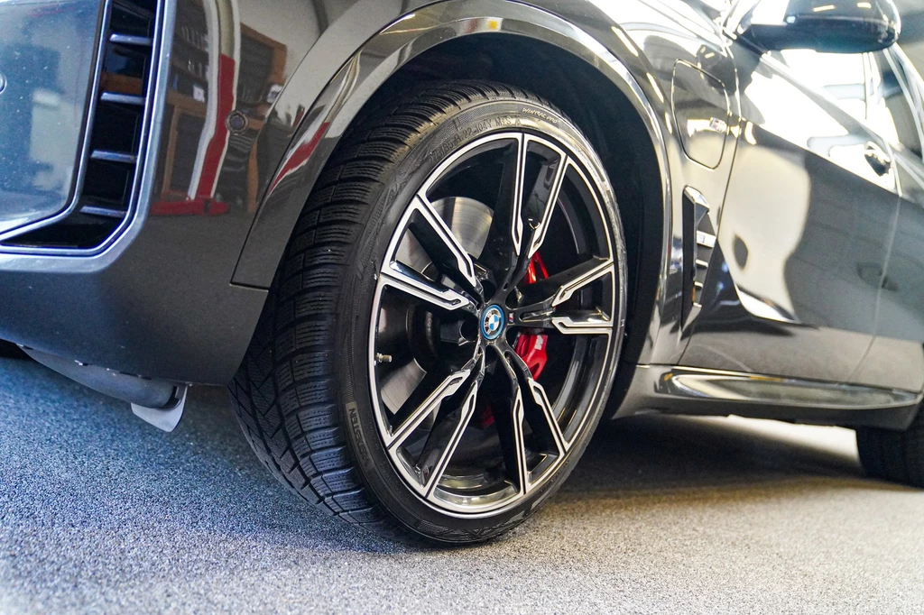 BMW X5 – foto 7
