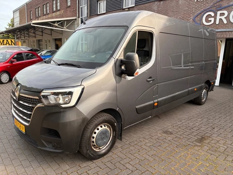 Renault Master T35 2.3 DCI L3H3 AUTOMAAT
